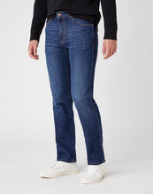 Load image into Gallery viewer, Wrangler Arizona Cool Hand Blue Denim Jeans
