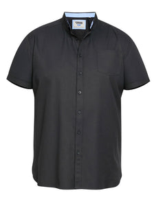 D555 black short sleeve shirt