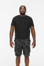 Load image into Gallery viewer, D555 camouflage design cargo shorts
