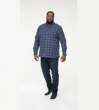 Load image into Gallery viewer, D555 navy check shirt
