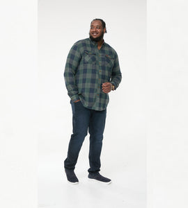 D555 green check shirt