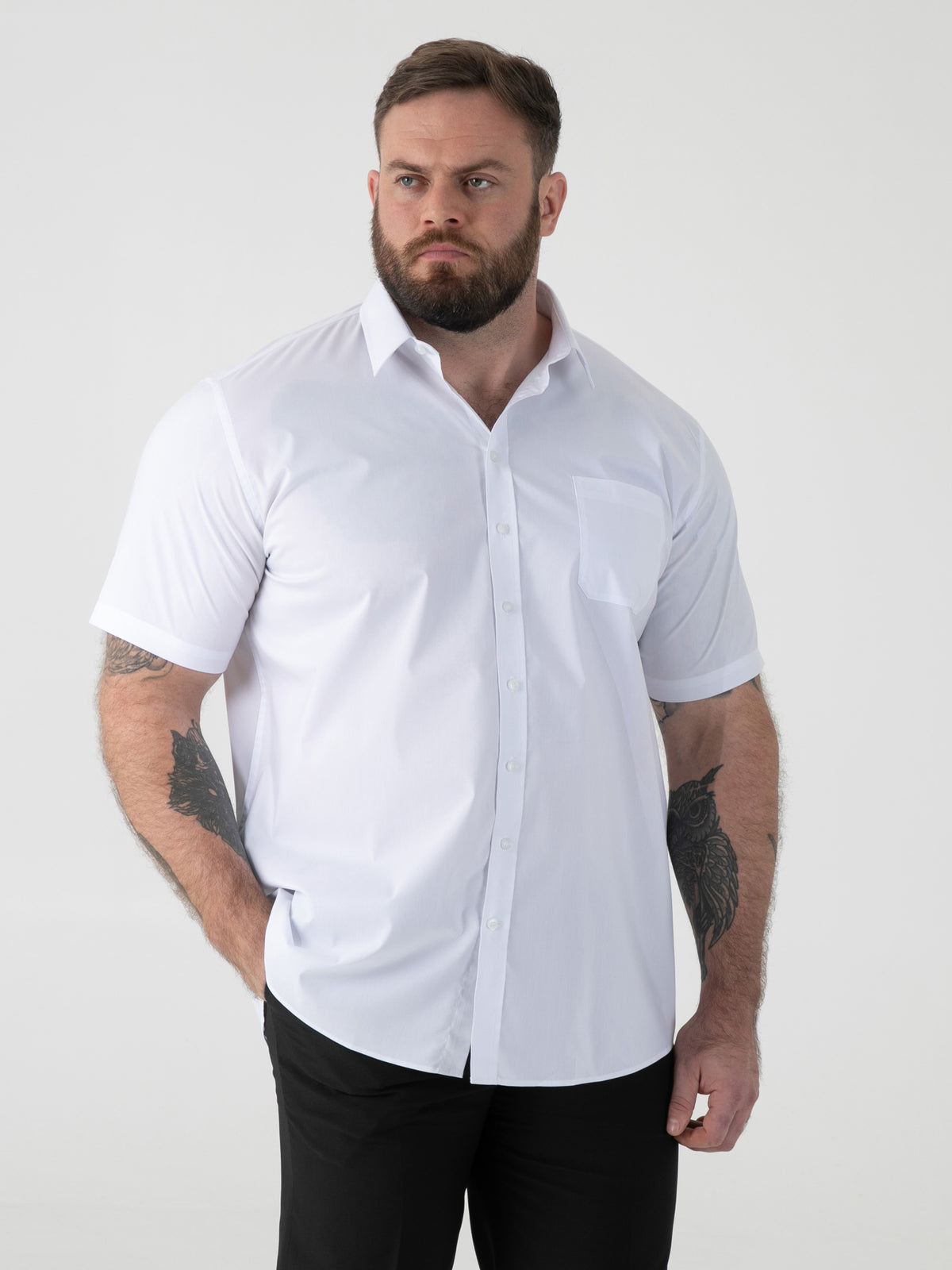 D555 short sleeve white shirt