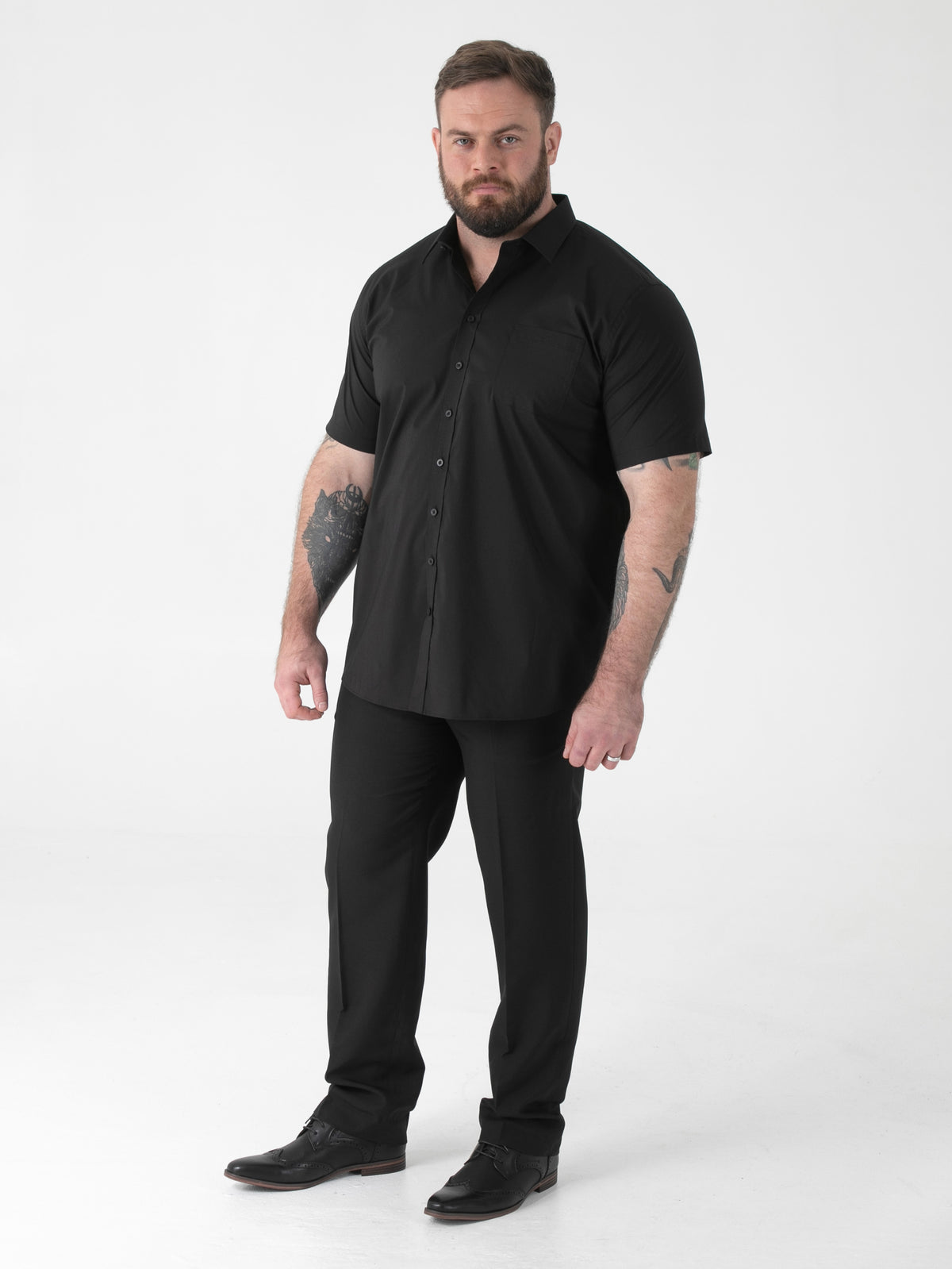 D555 black short sleeve shirt
