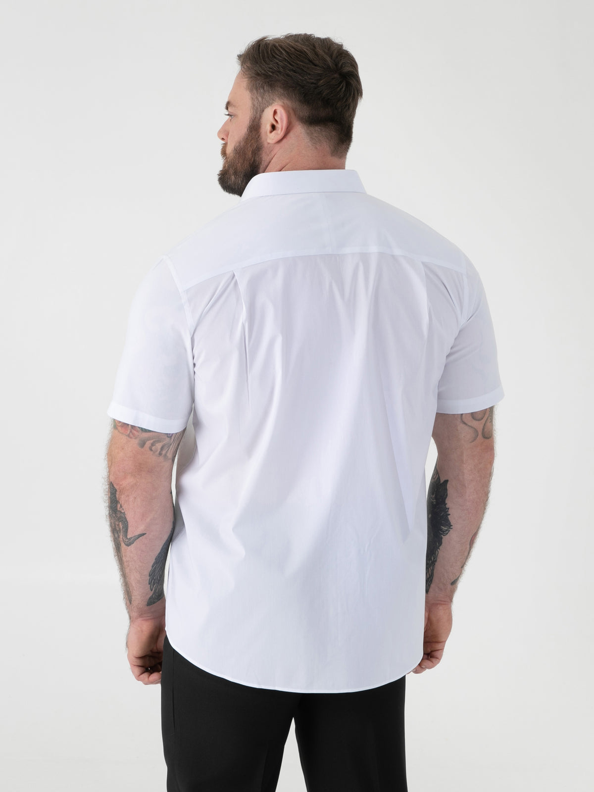D555 short sleeve white shirt
