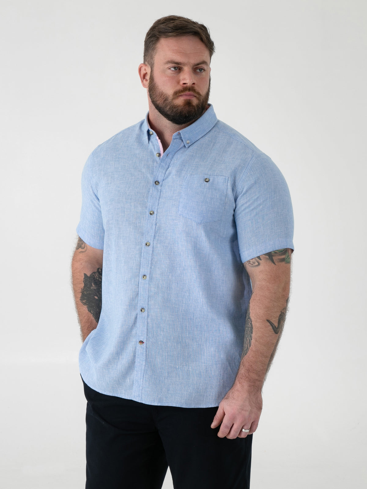 D555 light blue short sleeve shirt