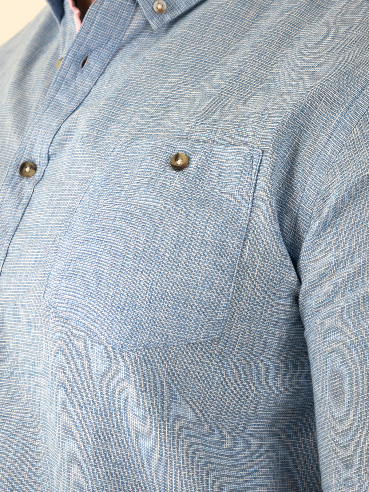 D555 light blue short sleeve shirt