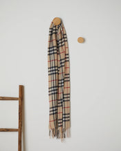Load image into Gallery viewer, Foxford beige scarf
