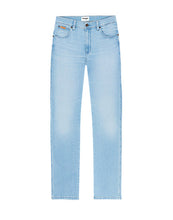 Load image into Gallery viewer, Wrangler Texas Slim light blue denim jeans
