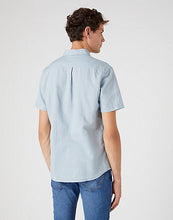 Load image into Gallery viewer, Wrangler pale blue short sleeve shirt
