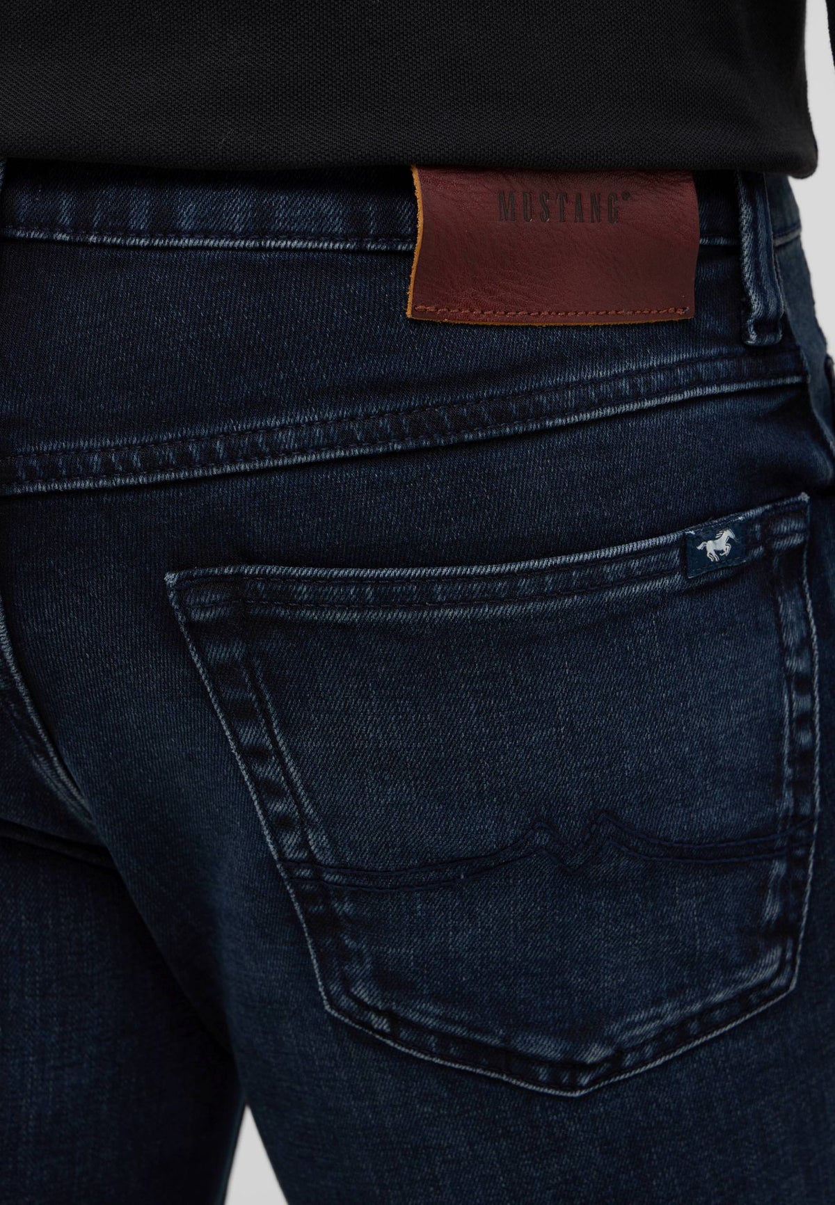 Mustang Tramper navy denim jeans