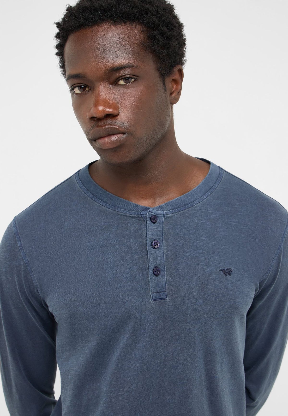 Mustang navy long sleeve grandad t-shirt
