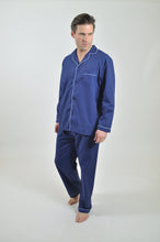 Load image into Gallery viewer, Rael Brook ;Lighweight Pyjamas
