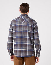 Load image into Gallery viewer, Wrangle grey and brown check shirt
