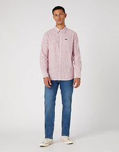 Load image into Gallery viewer, Wrangler red striped shirt
