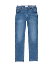 Load image into Gallery viewer, Wrangle Texas Light Blue Jeans
