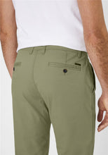 Load image into Gallery viewer, Redpoint light green chino trousers
