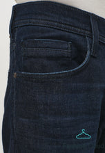 Load image into Gallery viewer, Mustang Oregon Tapered Jeans 843 R
