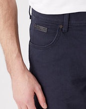 Load image into Gallery viewer, Wrangler Texas Dark Navy Jeans
