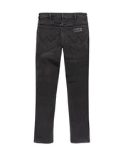 Load image into Gallery viewer, Wrangler Texas slim black crow jeans
